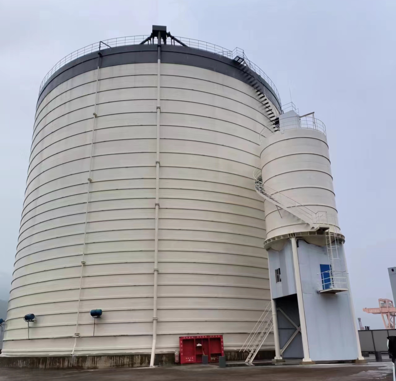 潜江10万吨水泥钢板库